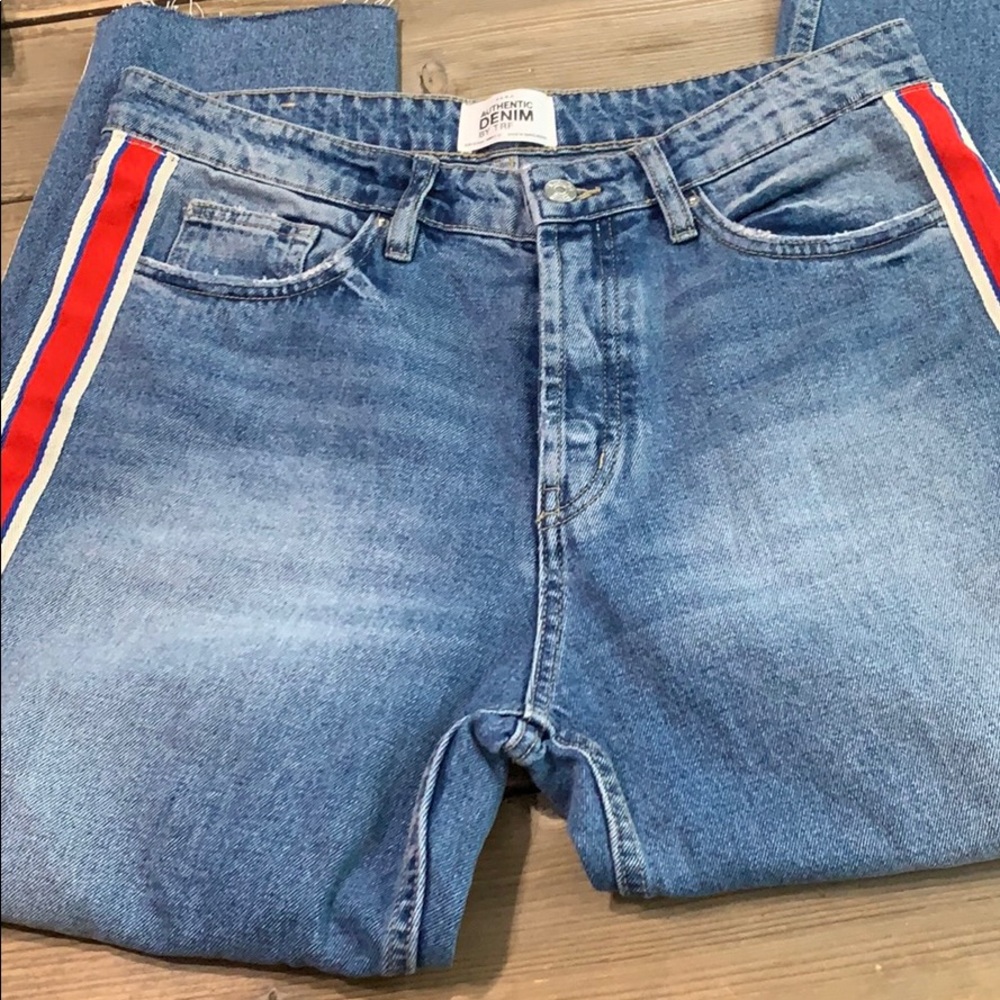 Zara Hi-Rise Straight Leg Jean with Red Stripe